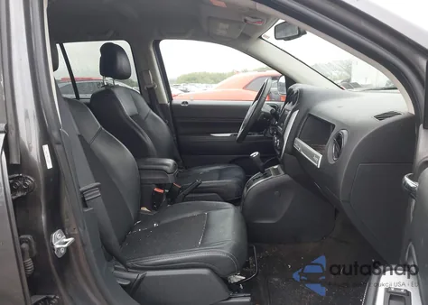 2017 Jeep Compass Latitude 4X4 from USA, damaged, VIN 1C4NJDEB9HD112370